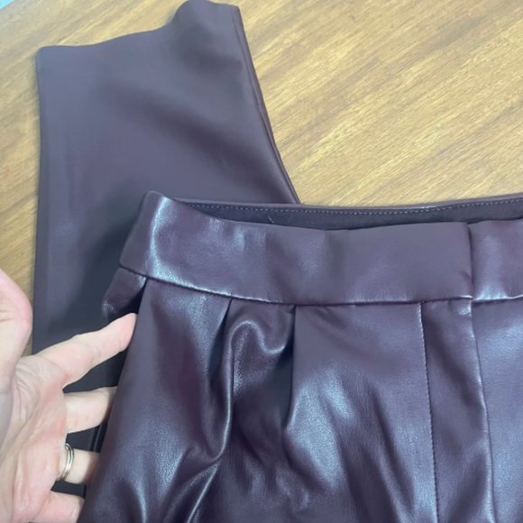 EXPRESS SUPER HIGH WAIST ANKLE FAUX LEATHER PLEATED DARK PURPLE PANTS $108 10 R - Picture 11 of 12
